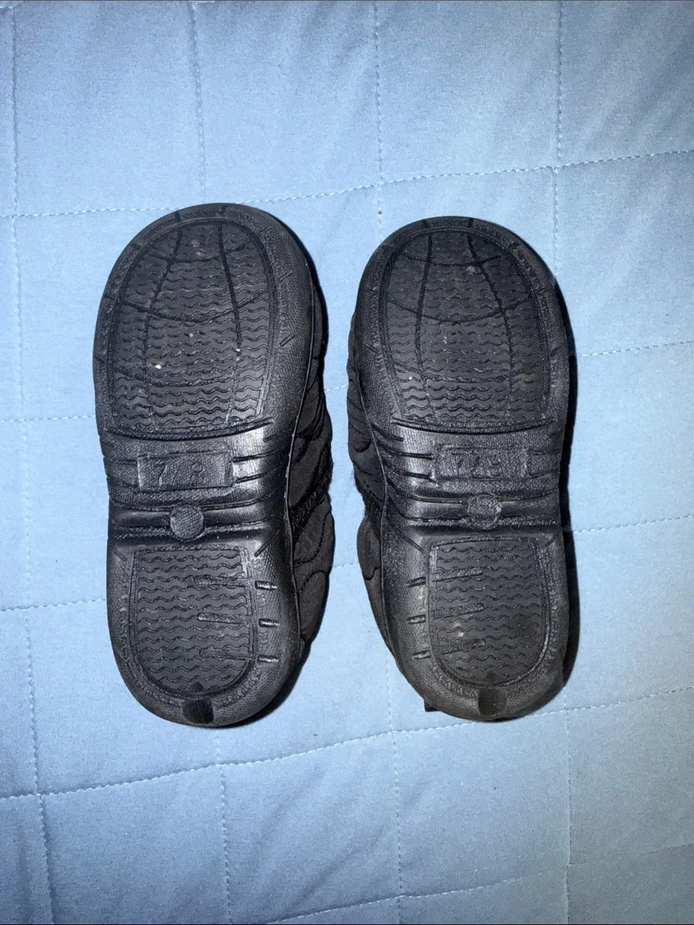 Lucky Brand Black Quilted Slip-Ons with Fleece Lining. Infant 7/8 toddler